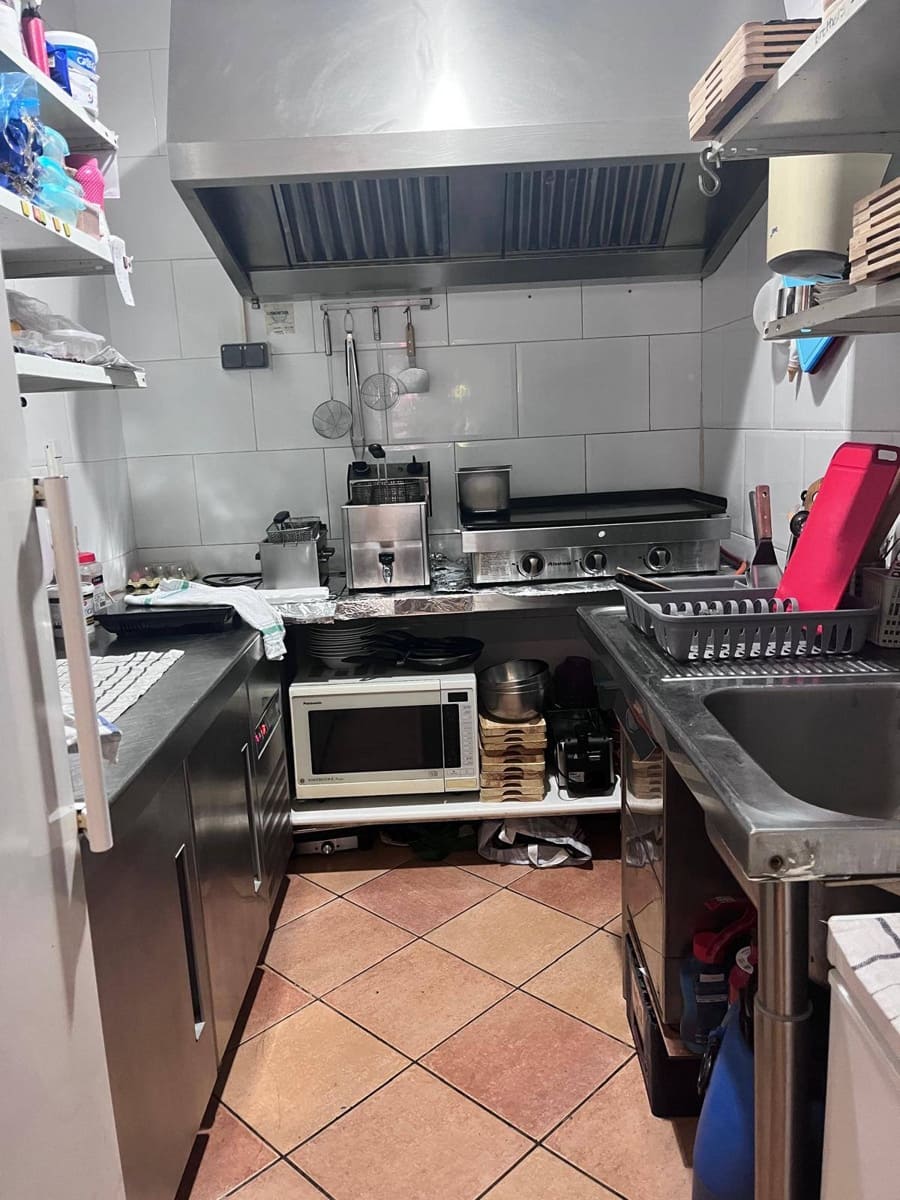 Restaurant/Bar for sale in Orihuela - € 32,000 (Ref: 9060509)