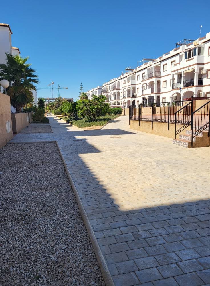 2 chambre Appartement à vendre à Punta Prima avec piscine garage - 178 500 € (Ref: 9207138)