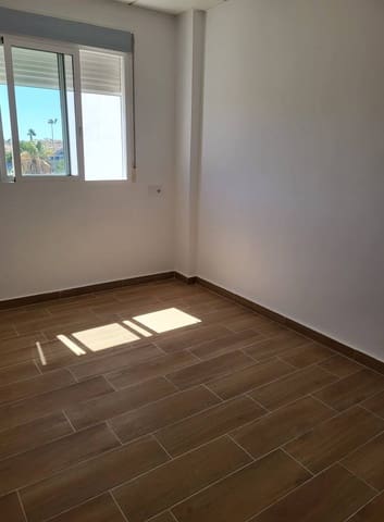 2 chambre Appartement à vendre à Punta Prima, Orihuela avec piscine garage - 178 500 € (Ref: 9210447)