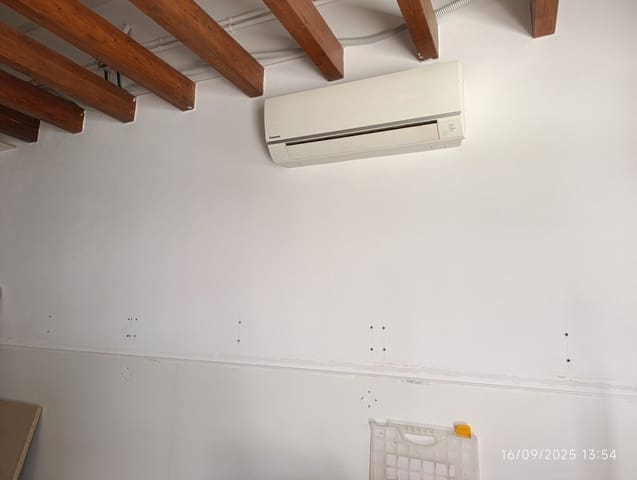 Commercial for sale in Campoamor, Orihuela - € 26,500 (Ref: 9308748)