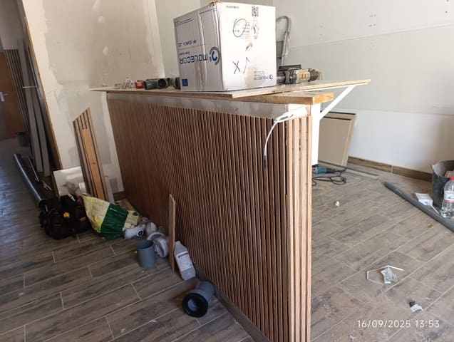 Commercial for sale in Campoamor, Orihuela - € 26,500 (Ref: 9308748)