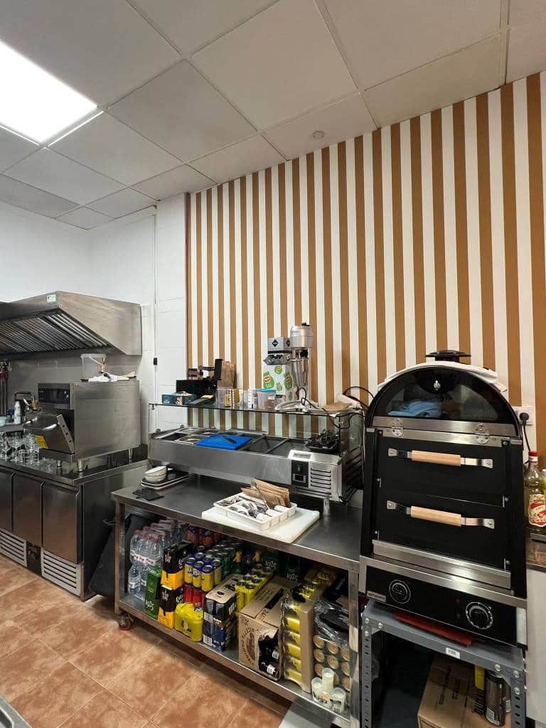 Restaurant/Bar til salg i Orihuela Costa - € 47.000 (Ref: 9308962)