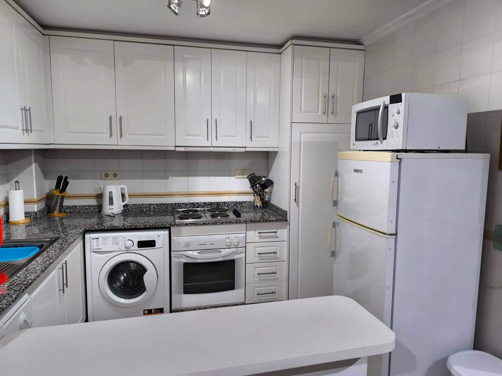 2 bedroom Apartment for rent in Jacarilla with pool garage - € 700 (Ref: 9441576)