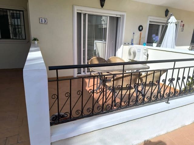 2 makuuhuone Huoneisto vuokrattavana paikassa Jacarilla mukana uima-altaan 
autotalli - 700 € (Ref: 9441576)