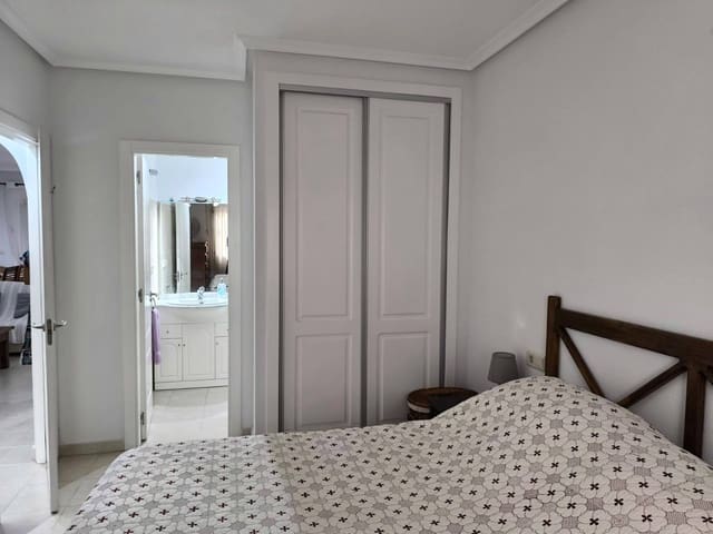 2 makuuhuone Huoneisto vuokrattavana paikassa Jacarilla mukana uima-altaan 
autotalli - 700 € (Ref: 9441576)