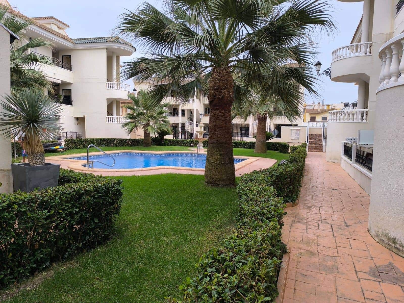 2 bedroom Apartment for rent in Jacarilla with pool garage - € 700 (Ref: 9441576)