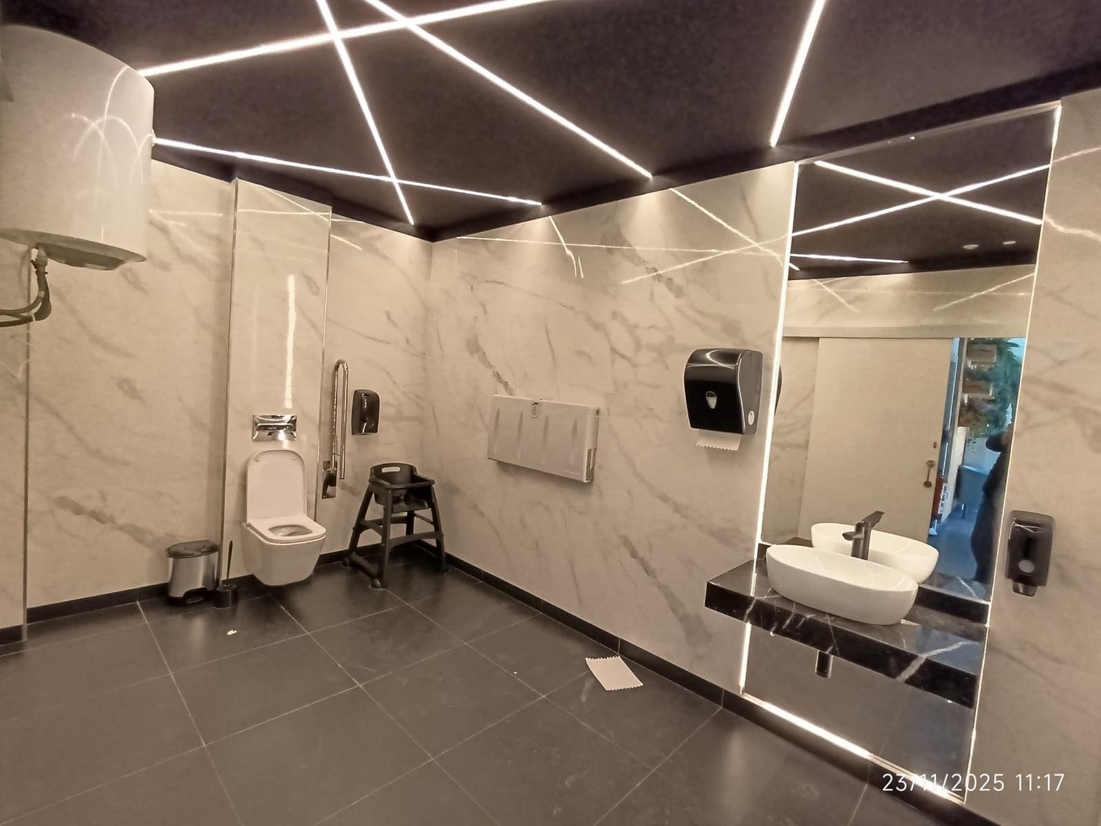 Ravintola/baari myytävänä paikassa Murcia kaupunki - 10 000 € (Ref: 9441593)