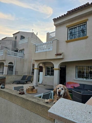 2 camera da letto Casa in vendita in Torrevieja con piscina - 178.000 € (Rif: 9470998)