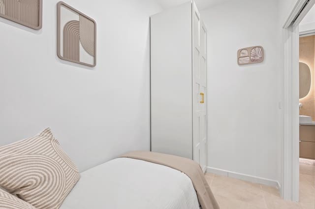 2 sypialnia Apartament na sprzedaż w Torrevieja - 149 000 € (Ref: 9605400)