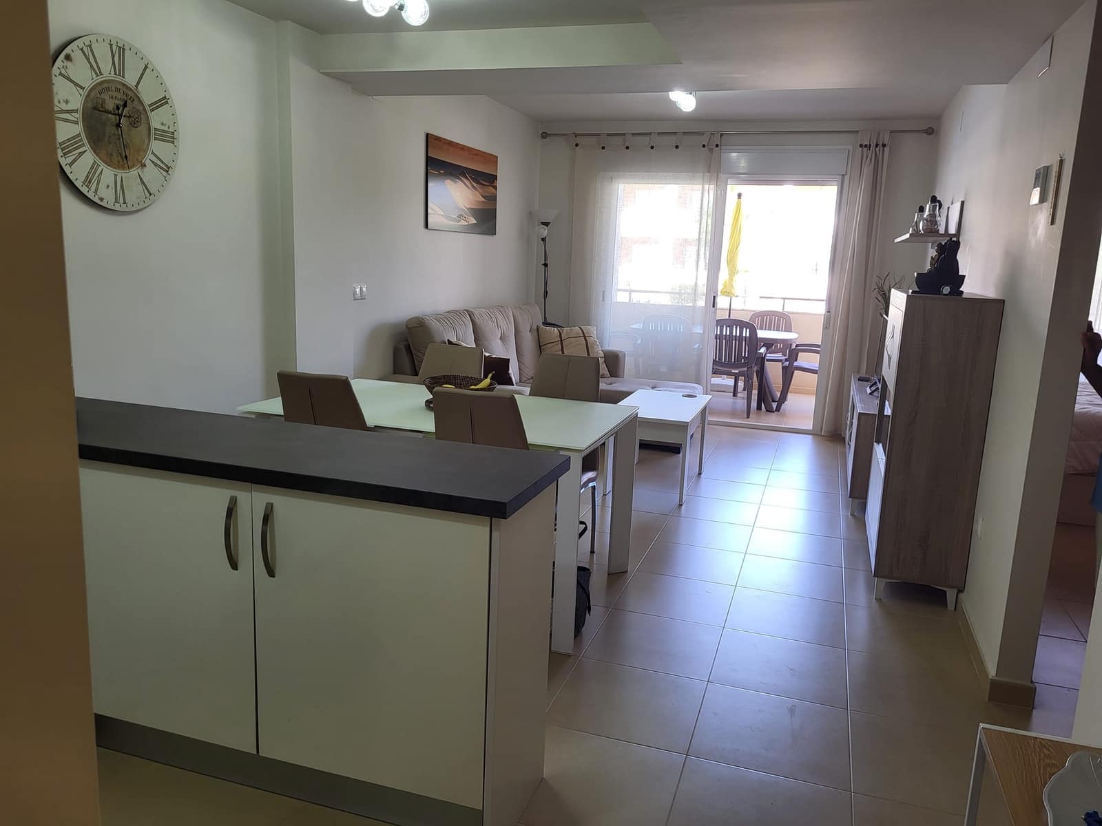 Apartamento de 2 habitaciones en Alicante / Alacant ciudad en alquiler con piscina garaje - 650 € (Ref: 9733425)