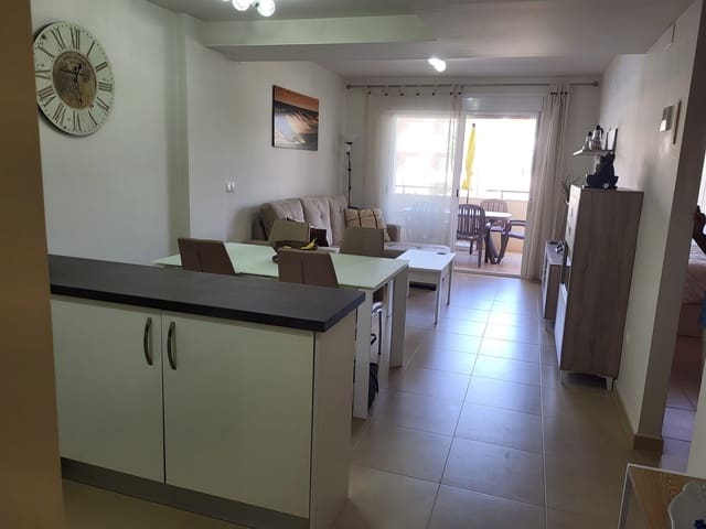 Apartamento de 2 habitaciones en Alicante / Alacant ciudad en alquiler con piscina garaje - 650 € (Ref: 9733425)