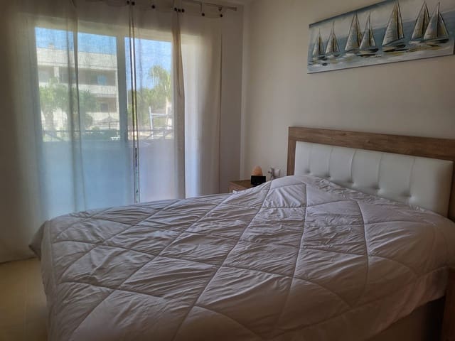 Apartamento de 2 habitaciones en Alicante / Alacant ciudad en alquiler con piscina garaje - 650 € (Ref: 9733425)