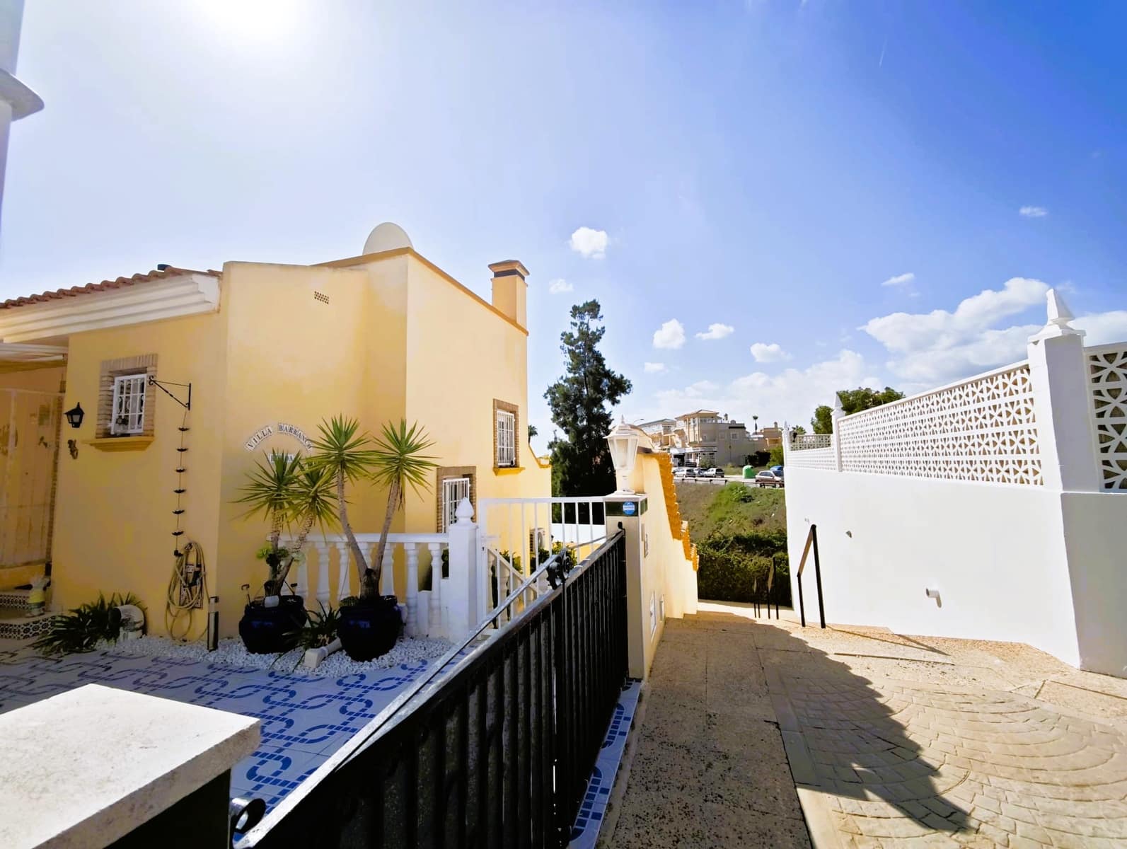 3 slaapkamer Villa te koop in Playa Flamenca met zwembad garage - € 365.000 (Ref: 9736028)