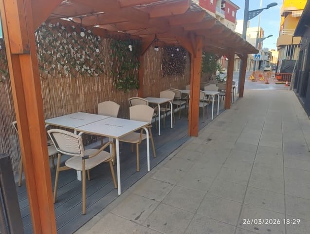 Commercieel te koop in Ciudad Quesada, Rojales - € 87.000 (Ref: 9745881)