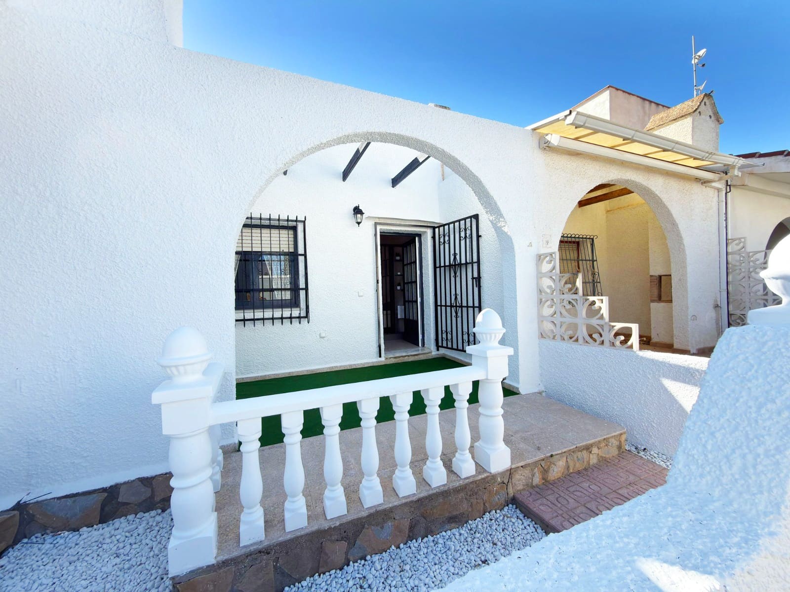 1 soveværelse Bungalow til salg i San Miguel de Salinas - € 125.000 (Ref: 9757542)