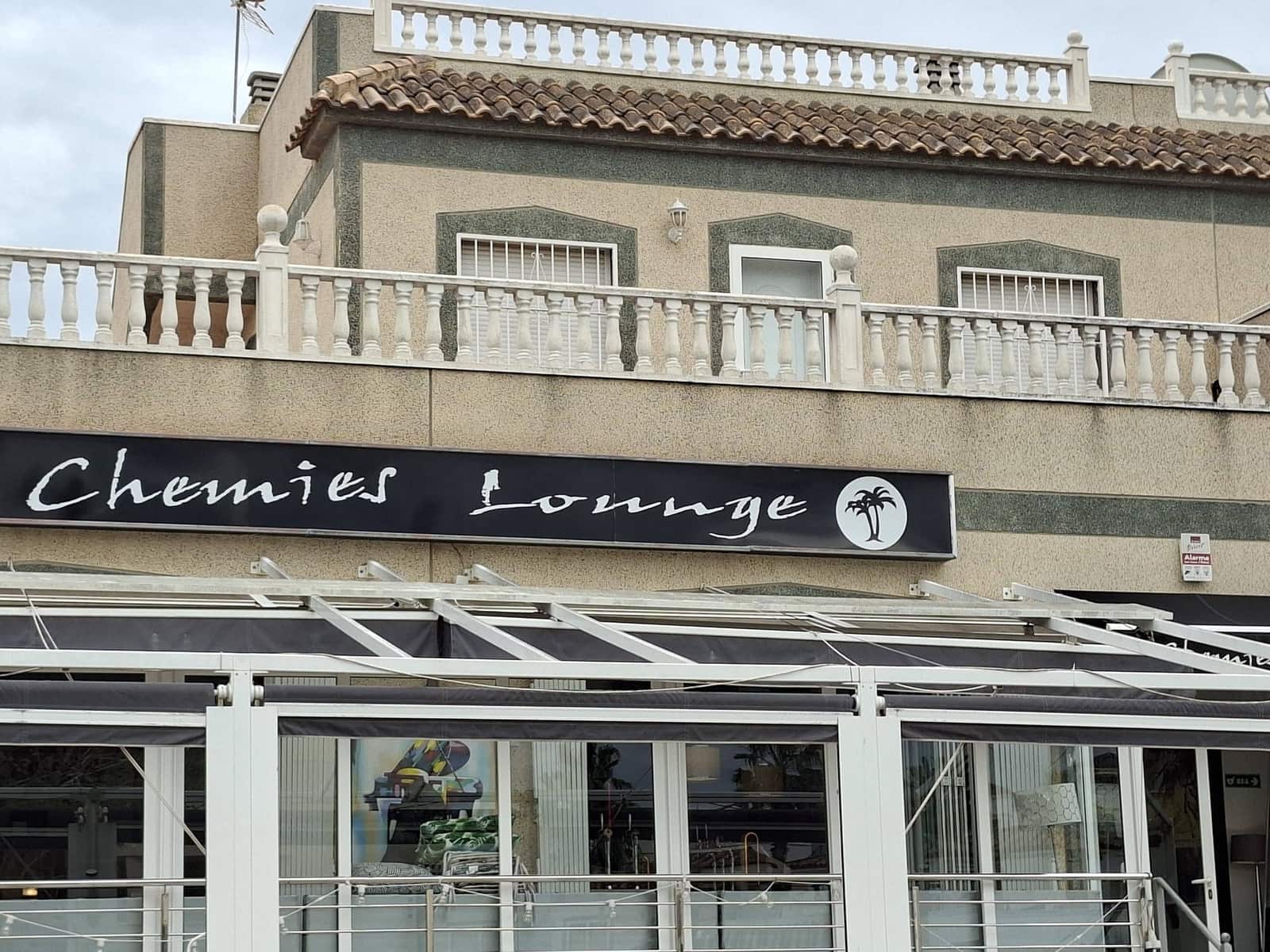 Commercieel te koop in Orihuela Costa - € 74.000 (Ref: 9778570)
