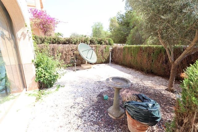 2 quarto Bungalow para venda em Playa Flamenca, Orihuela com piscina garagem - 189 000 € (Ref: 9844073)