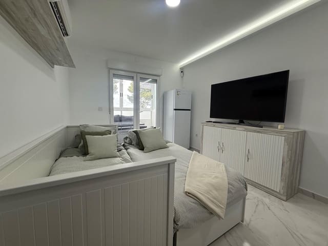Flat for sale in Ciudad Quesada, Rojales with pool - € 84,900 (Ref: 9914764)