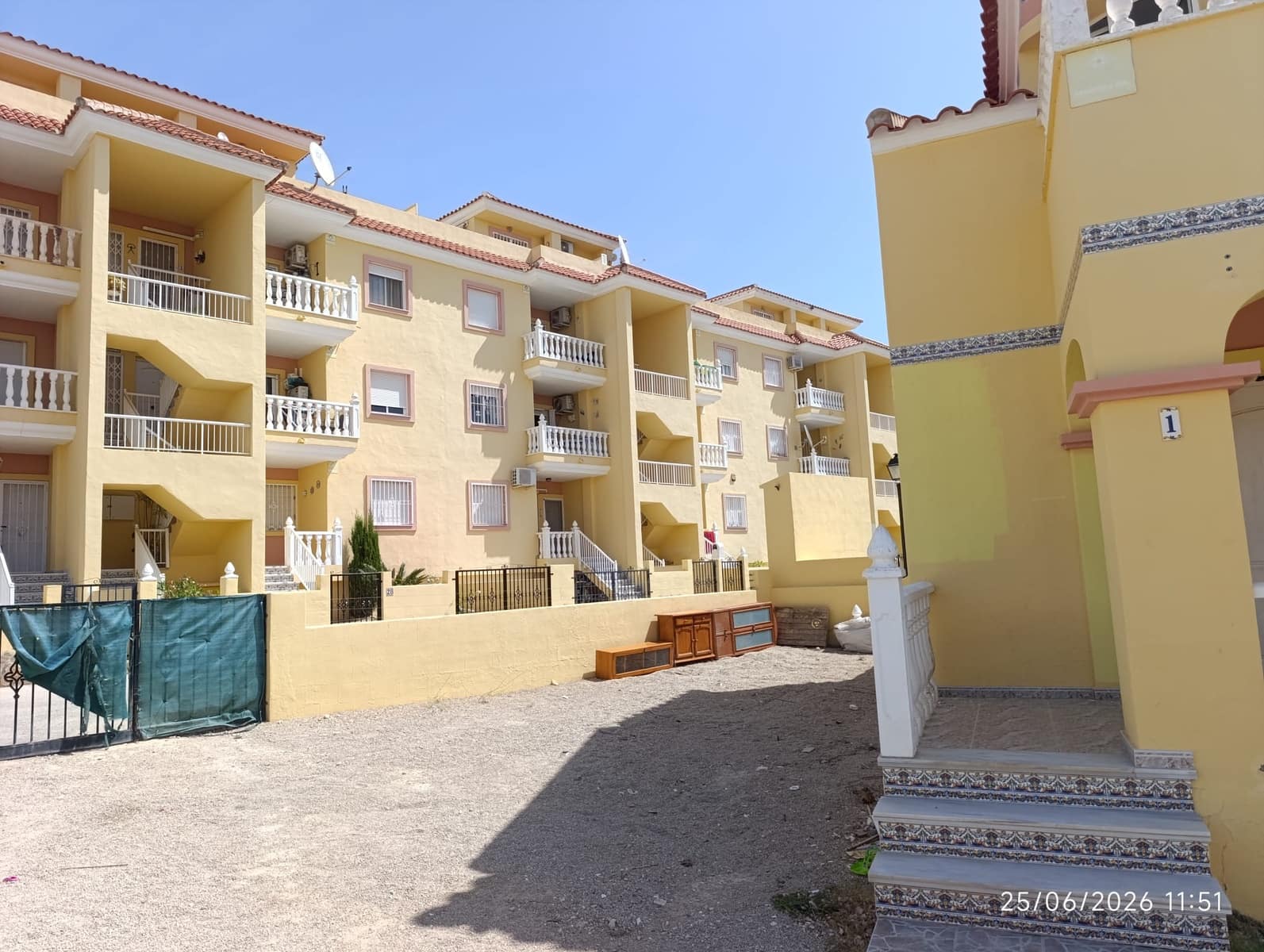 2 Zimmer Apartment zu vermieten in Blue Lagoon mit Pool - 750 € (Ref: 9929973)