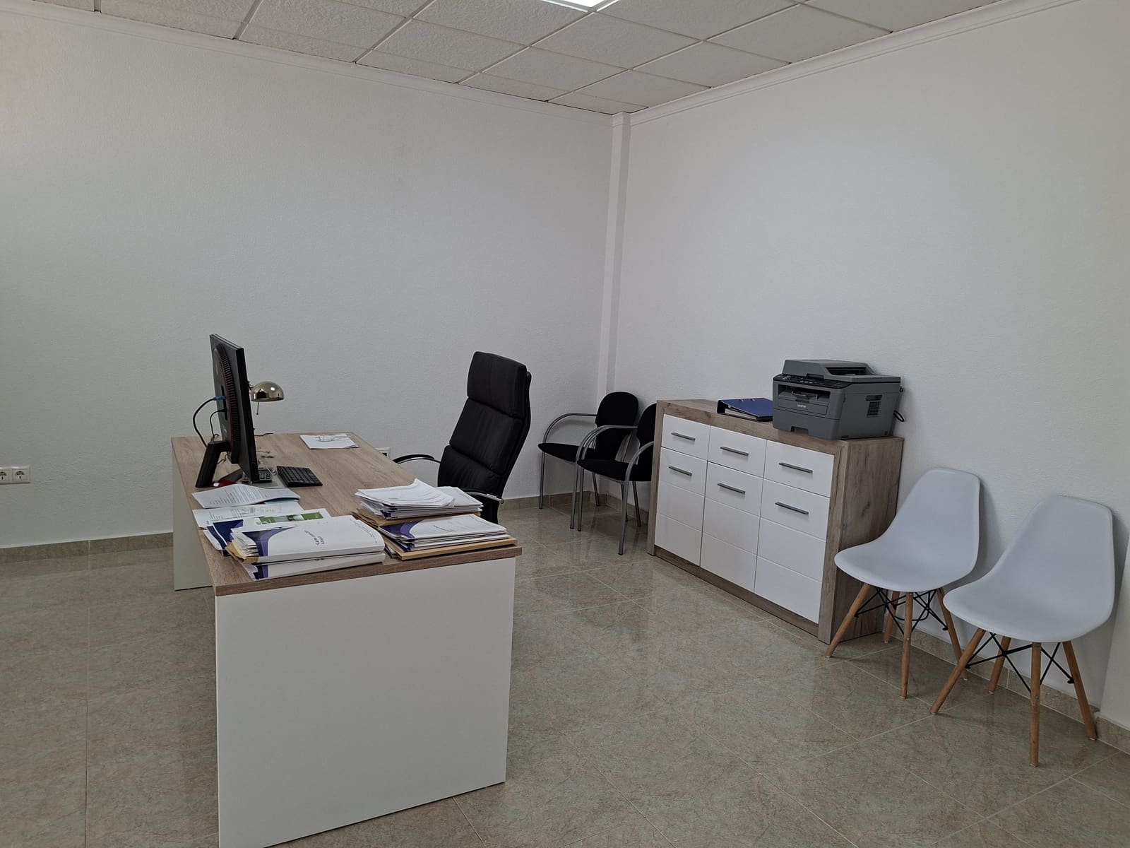 Commercial for sale in Orihuela Costa - € 110,000 (Ref: 9934902)