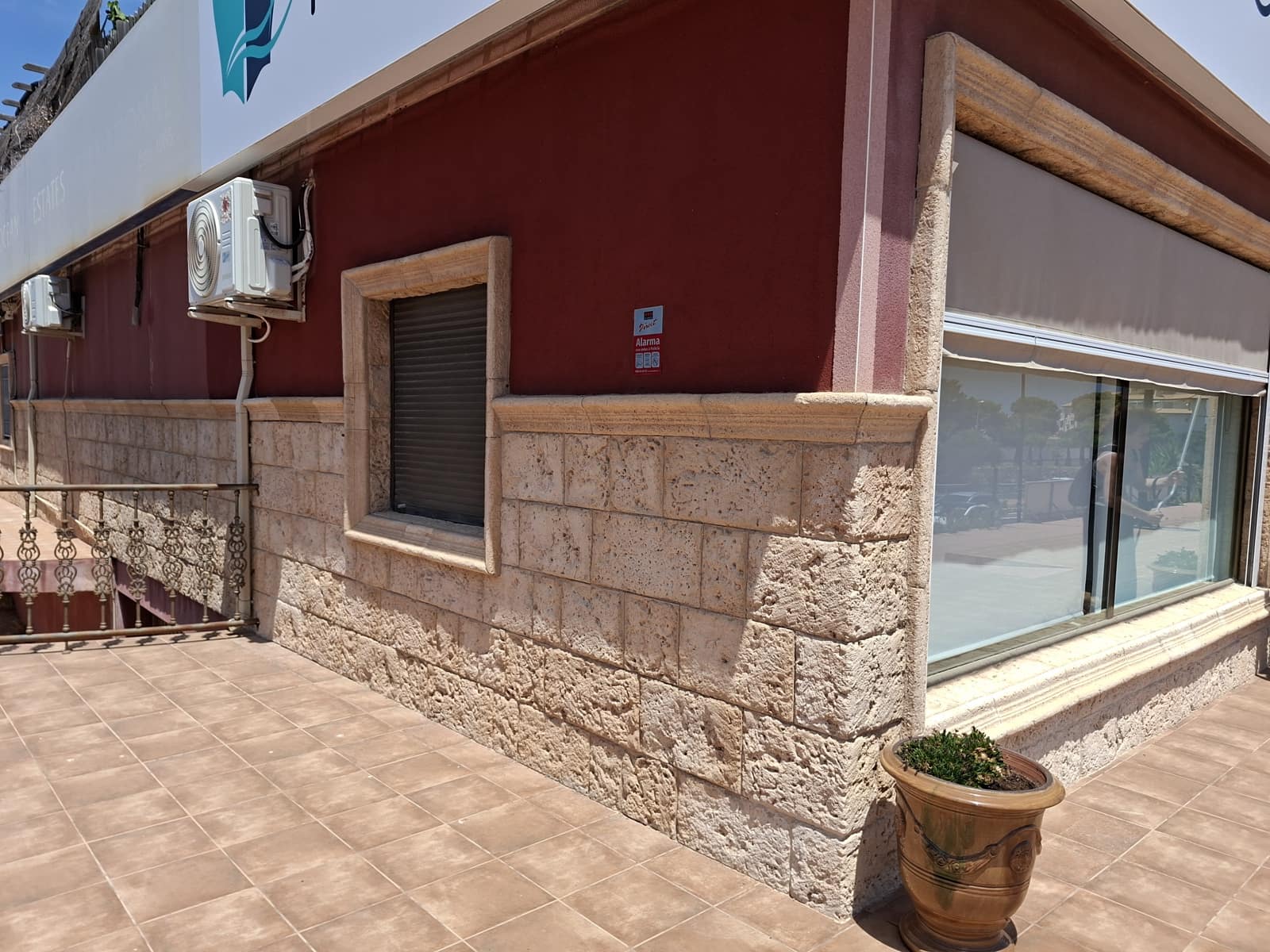 Commercial for sale in Orihuela Costa - € 110,000 (Ref: 9934902)
