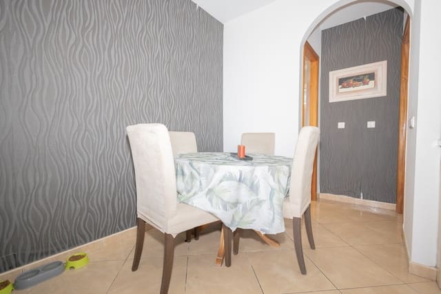 2 soveværelse Byhus til salg i Torrevieja - € 129.900 (Ref: 9943796)