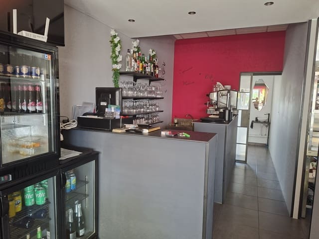 Restaurang/Bar till salu i Lomas de Campoamor - Las Ramblas, Orihuela - 60 000 € (Ref: 9964271)