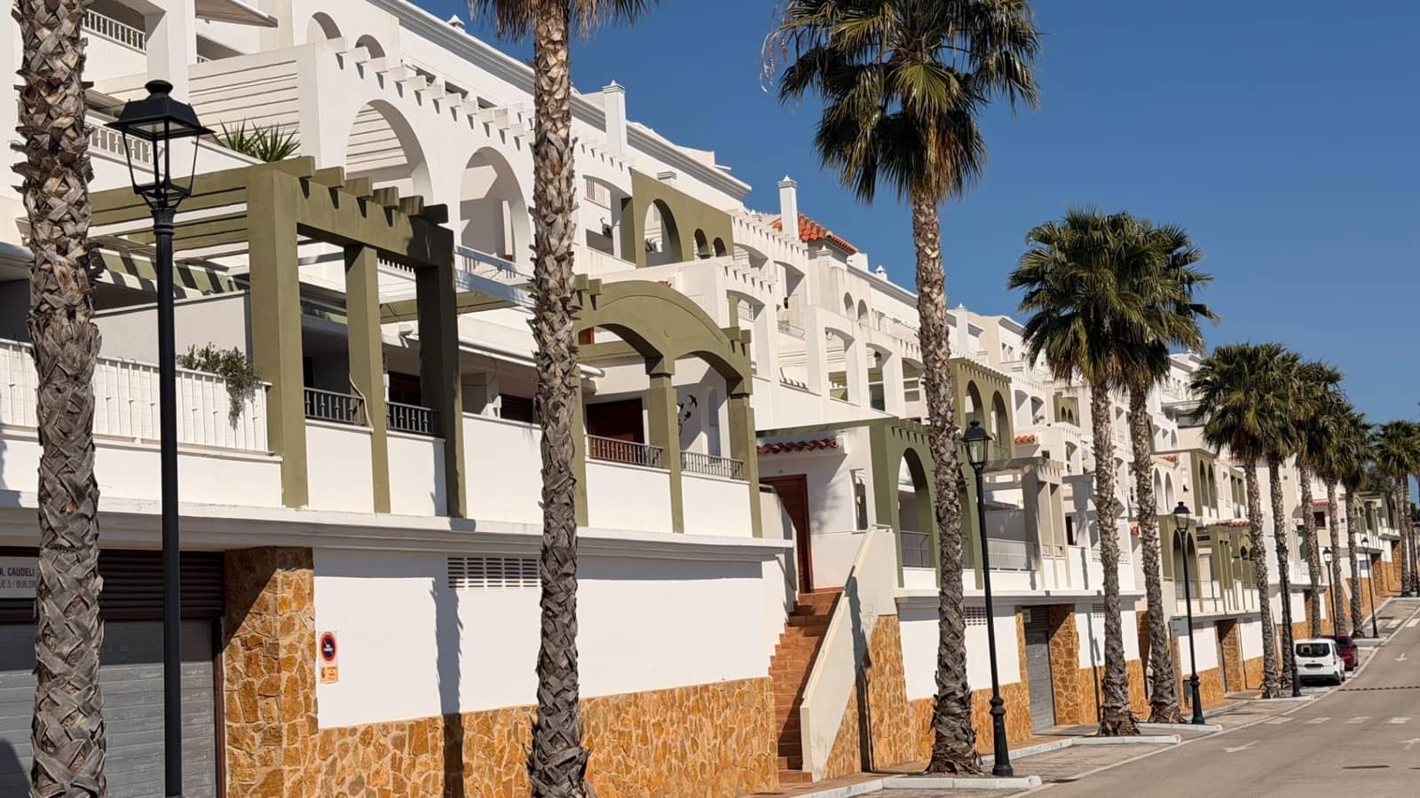 3 slaapkamer Flat te koop in Xeresa met zwembad garage - € 275.000 (Ref: 10181748)