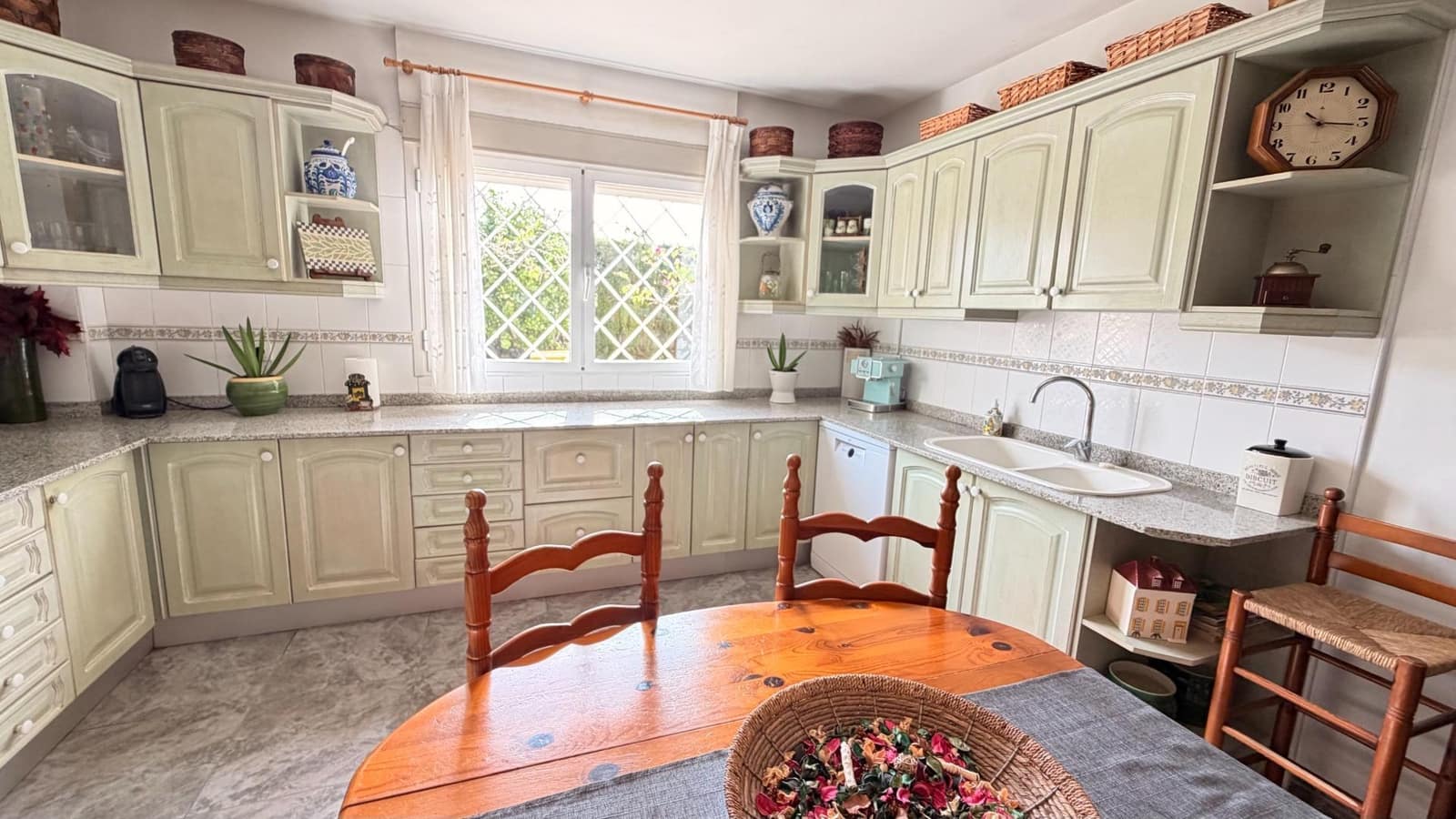 5 sypialnia Willa na sprzedaż w Elche / Elx z basenem garażem - 645 000 € (Ref: 10181750)