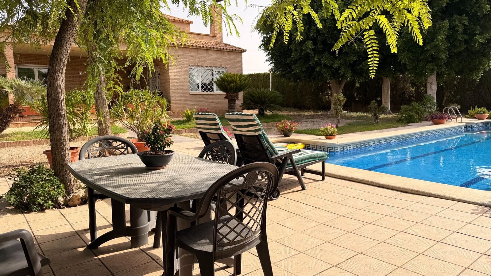 5 sypialnia Willa na sprzedaż w Elche / Elx z basenem garażem - 645 000 € (Ref: 10181750)