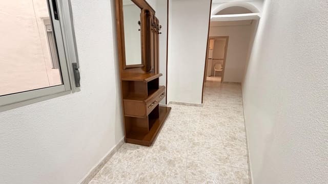 3 Zimmer Wohnung zu vermieten in Playa Levante, Santa Pola - 900 € (Ref: 10181757)