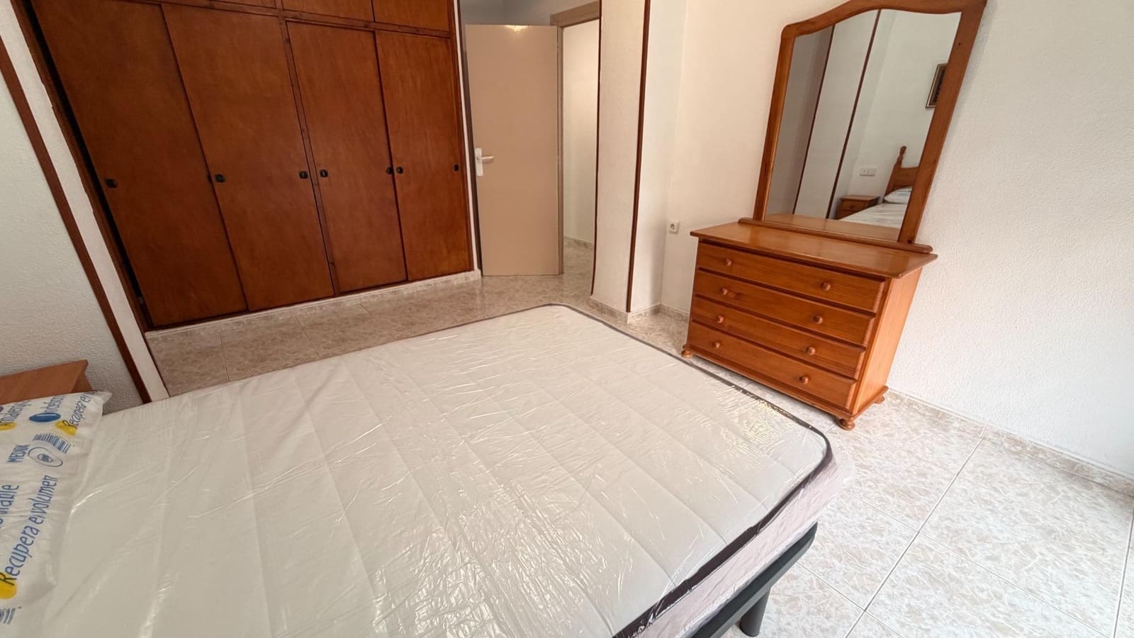 3 Zimmer Wohnung zu vermieten in Santa Pola - 900 € (Ref: 10181757)