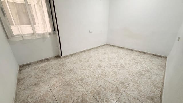 3 Zimmer Wohnung zu vermieten in Playa Levante, Santa Pola - 900 € (Ref: 10181757)
