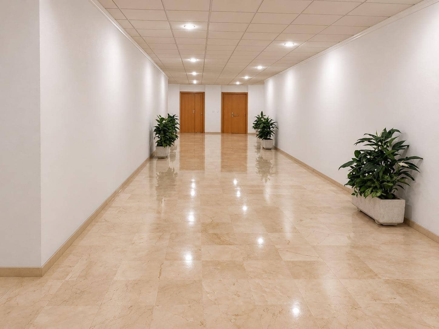 Commercial for sale in Elche / Elx - € 300,000 (Ref: 10181758)