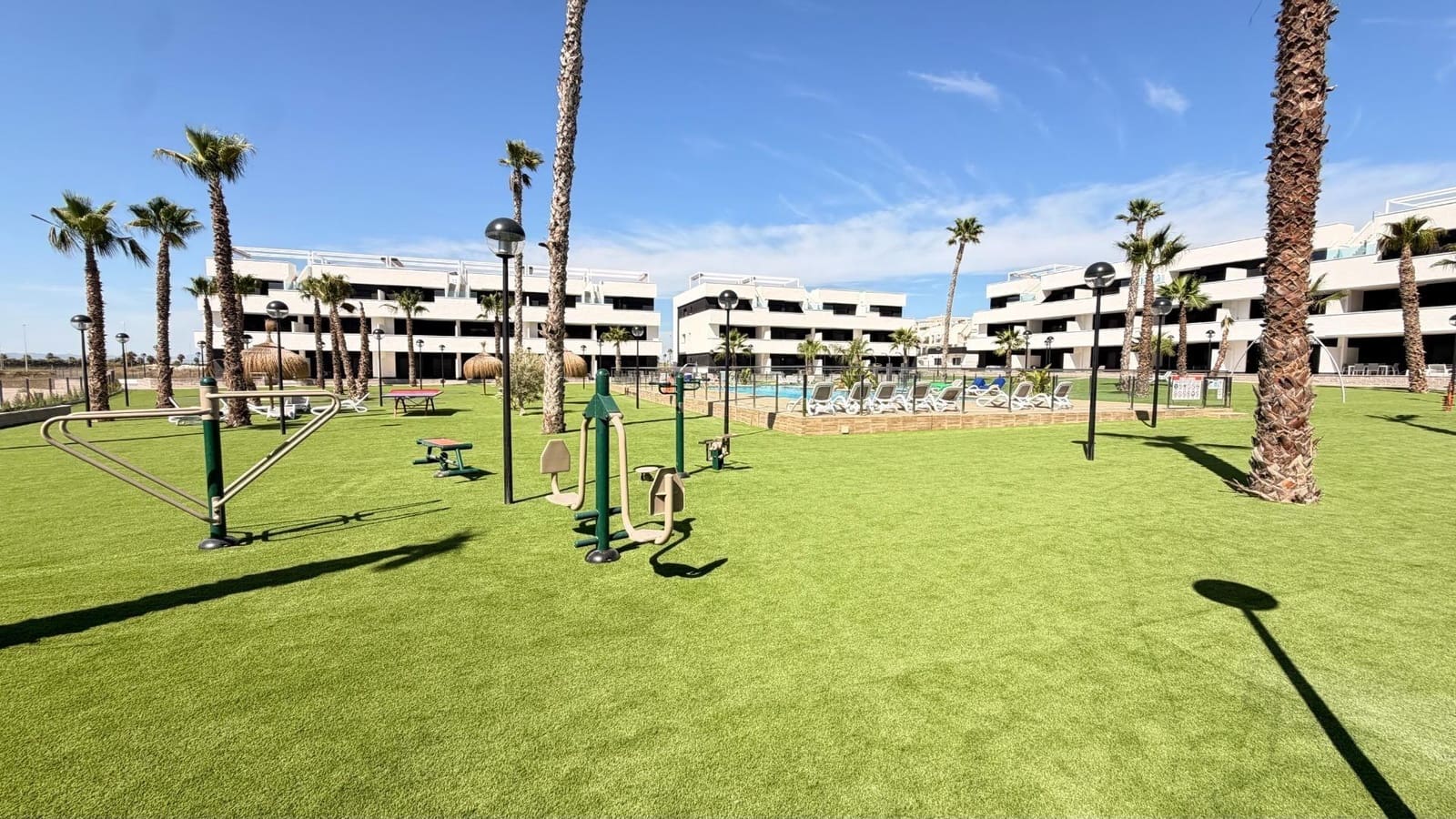 2 slaapkamer Penthouse te koop in Guardamar del Segura met zwembad garage - € 249.000 (Ref: 10181765)