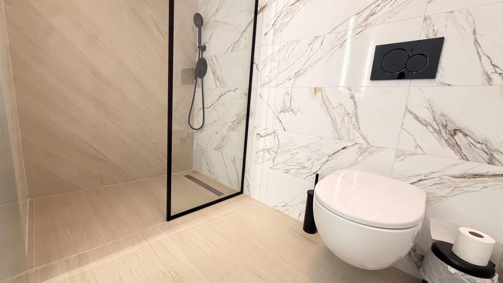 2 soverom Penthouse til salgs i Guardamar del Segura med svømmebasseng garasje - € 251 000 (Ref: 10181767)