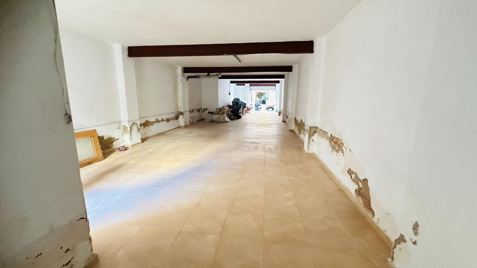 Erhverv til salg i Elche / Elx - € 80.000 (Ref: 10181770)