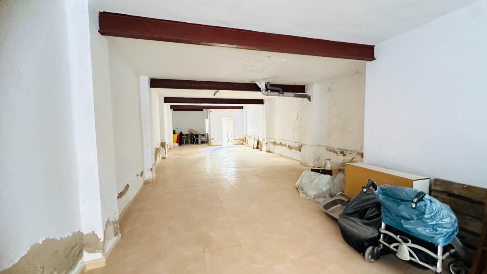 Erhverv til salg i Elche / Elx - € 80.000 (Ref: 10181770)