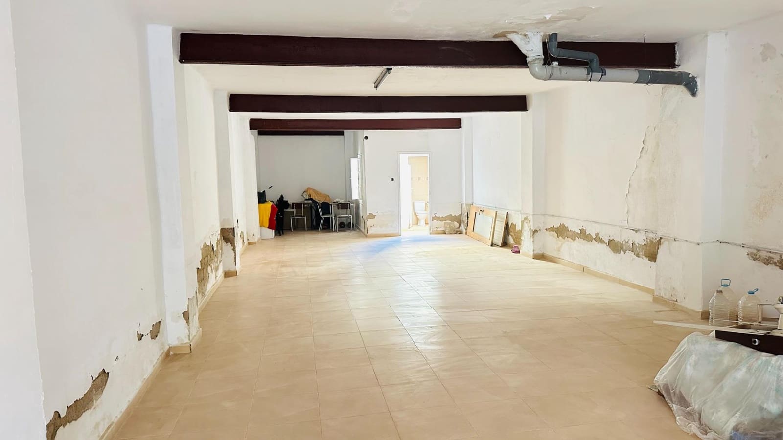 Erhverv til salg i Elche / Elx - € 80.000 (Ref: 10181770)