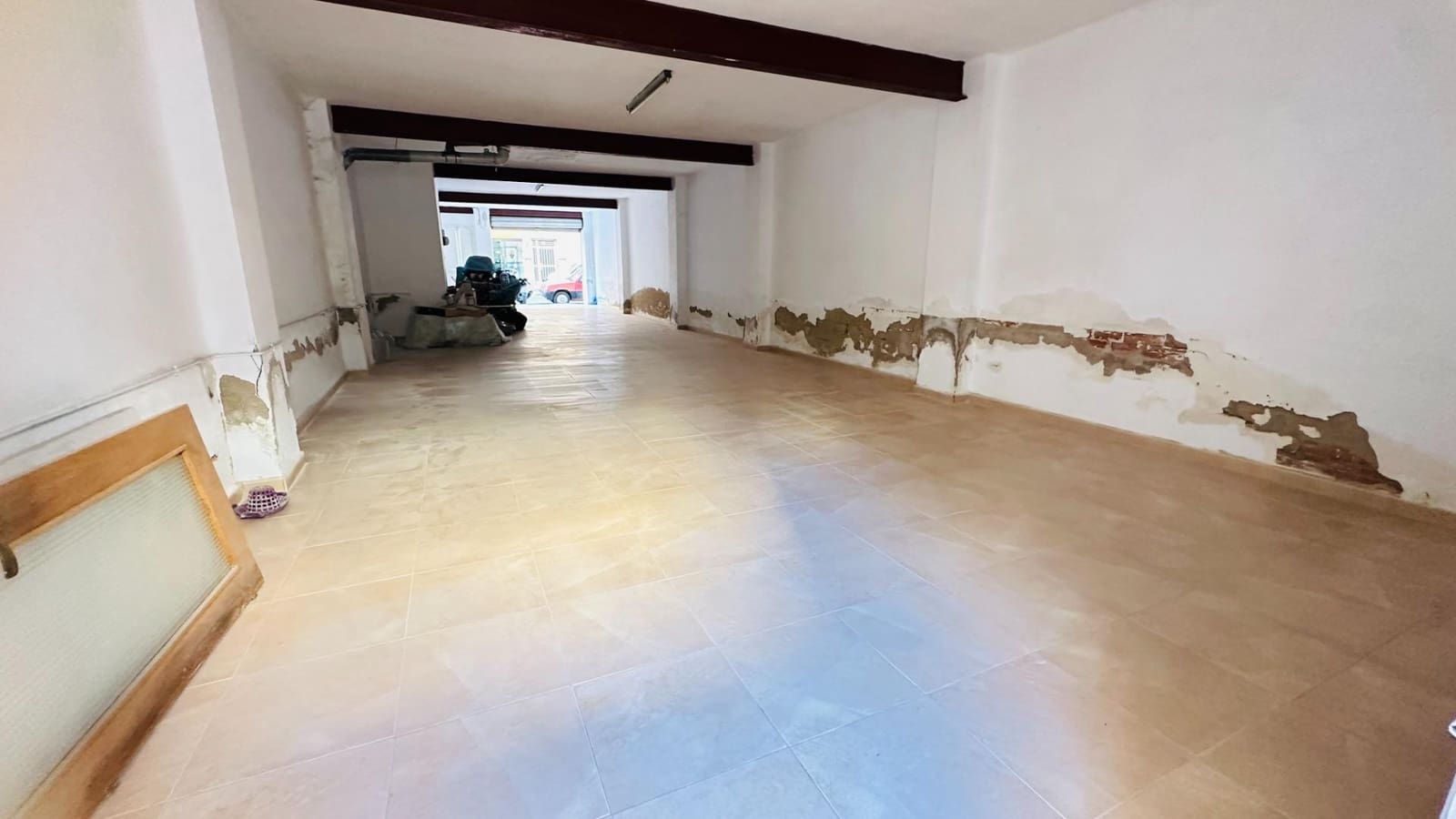 Erhverv til salg i Elche / Elx - € 80.000 (Ref: 10181770)