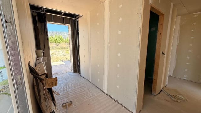 3 sypialnia Willa na sprzedaż w Pinoso z garażem - 345 000 € (Ref: 10181785)