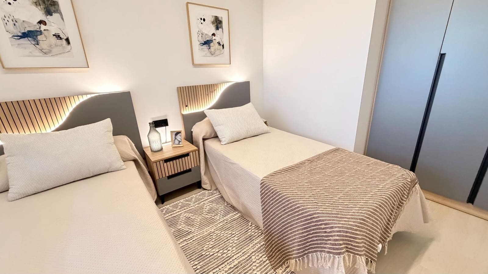 Apartamento de 3 habitaciones en Guardamar del Segura en venta con piscina garaje - 241.000 € (Ref: 10181787)
