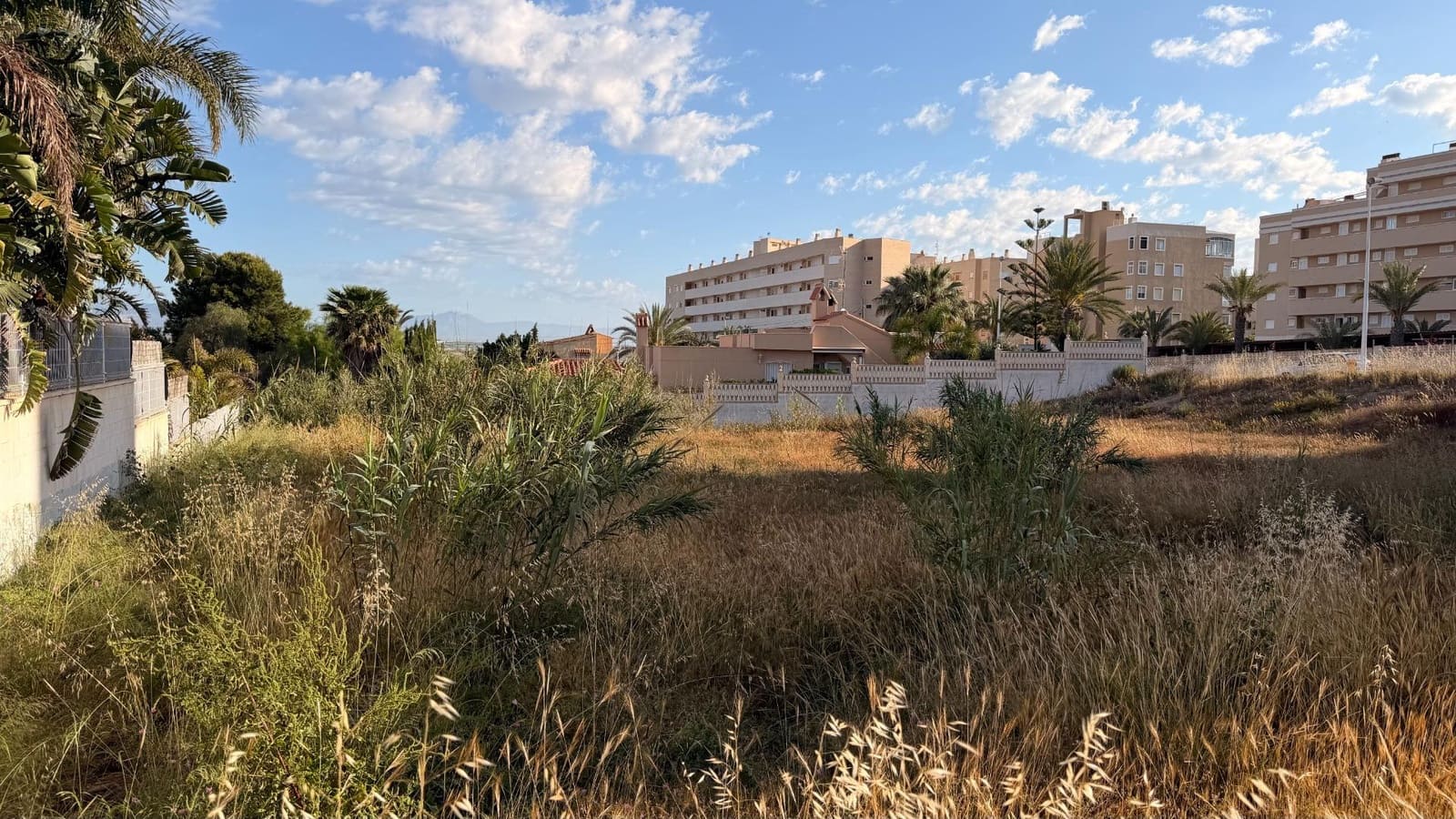 Tomt till salu i Arenales del Sol - 795 000 € (Ref: 10181789)