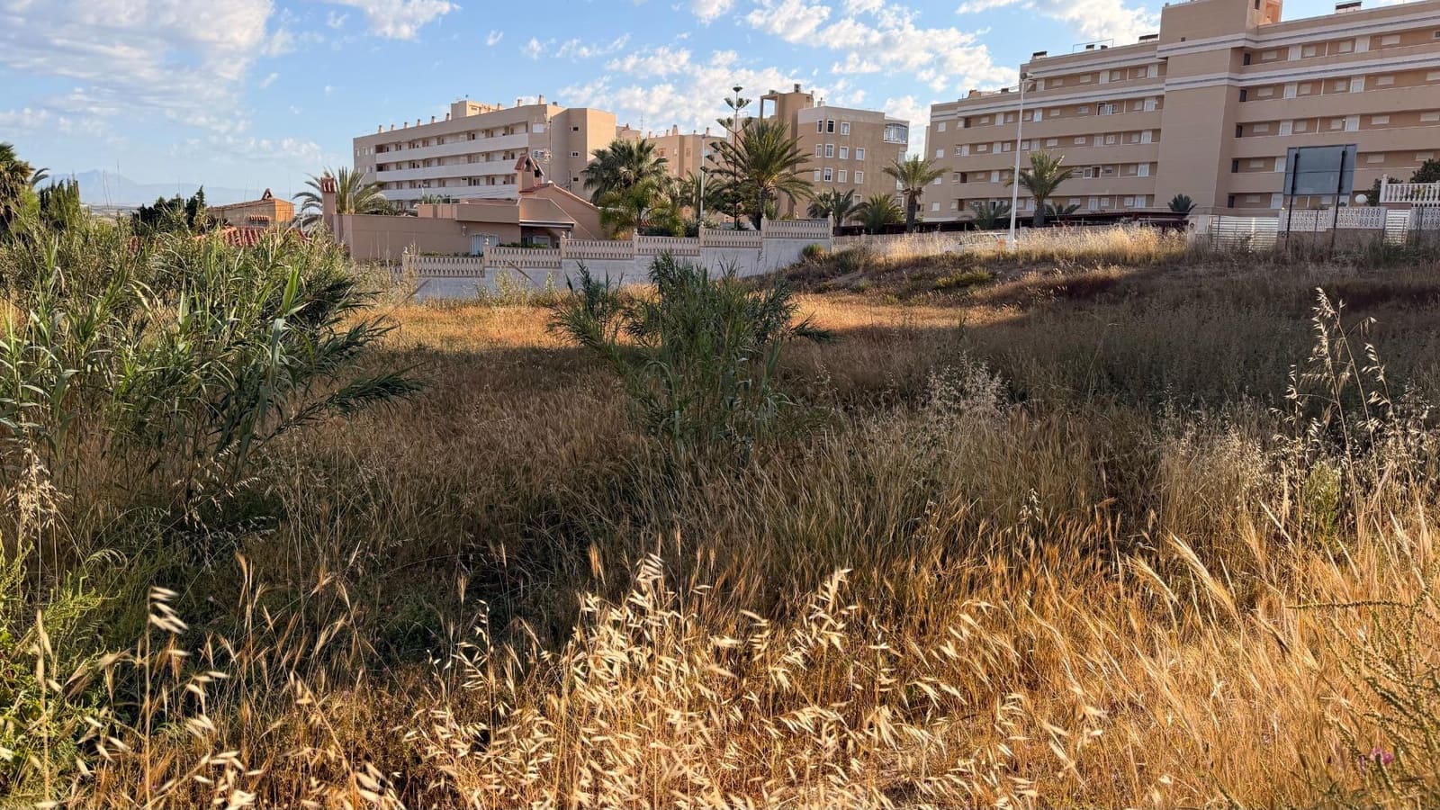 Tomt till salu i Arenales del Sol - 795 000 € (Ref: 10181789)