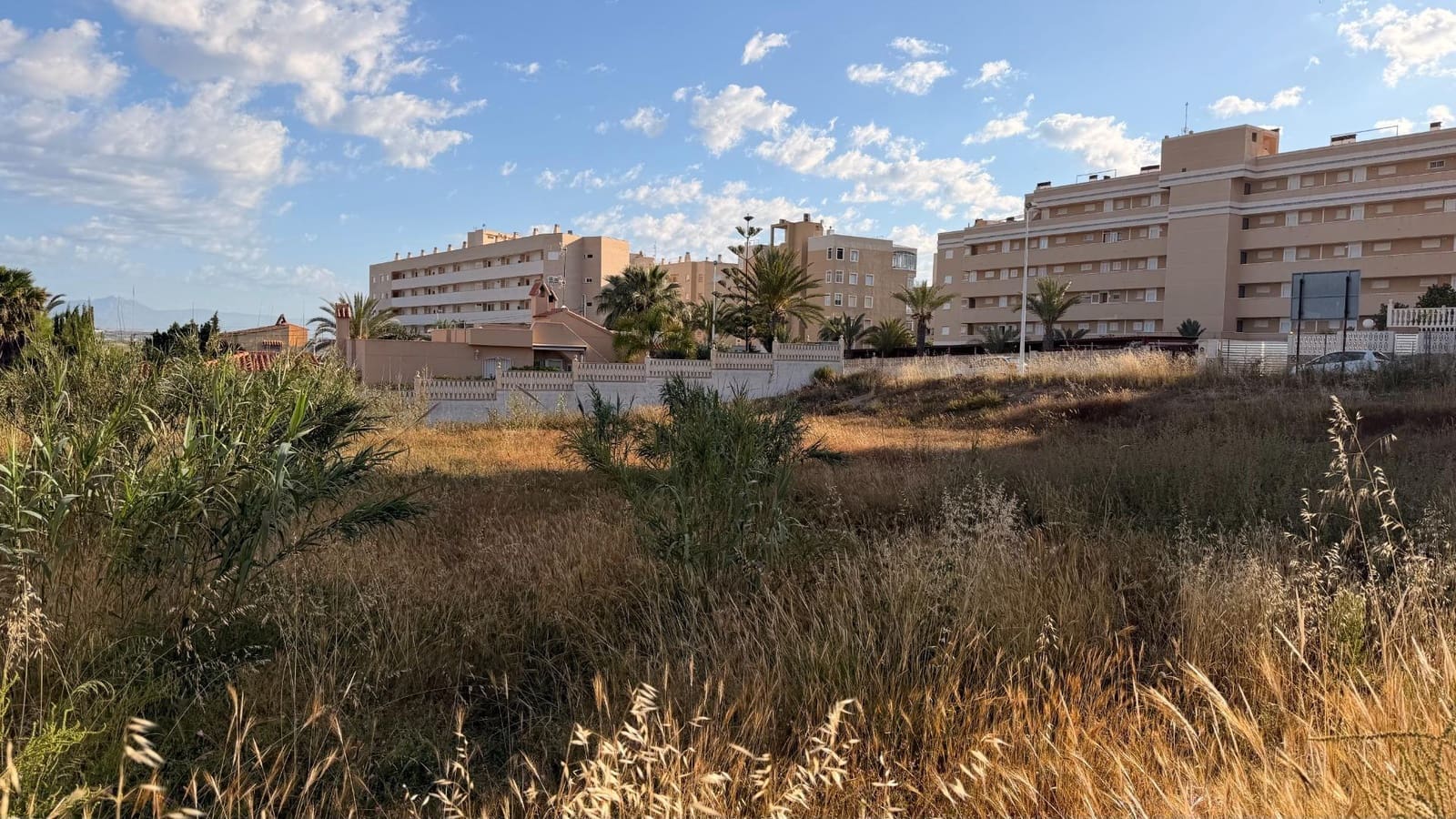 Tomt till salu i Arenales del Sol - 795 000 € (Ref: 10181789)