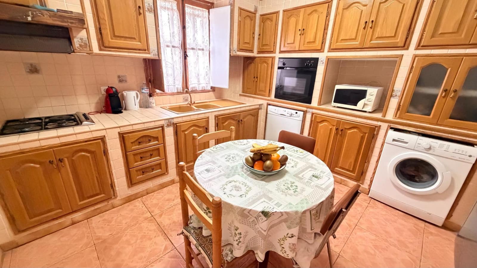 2 slaapkamer Villa te koop in Elche / Elx met garage - € 249.000 (Ref: 10181793)