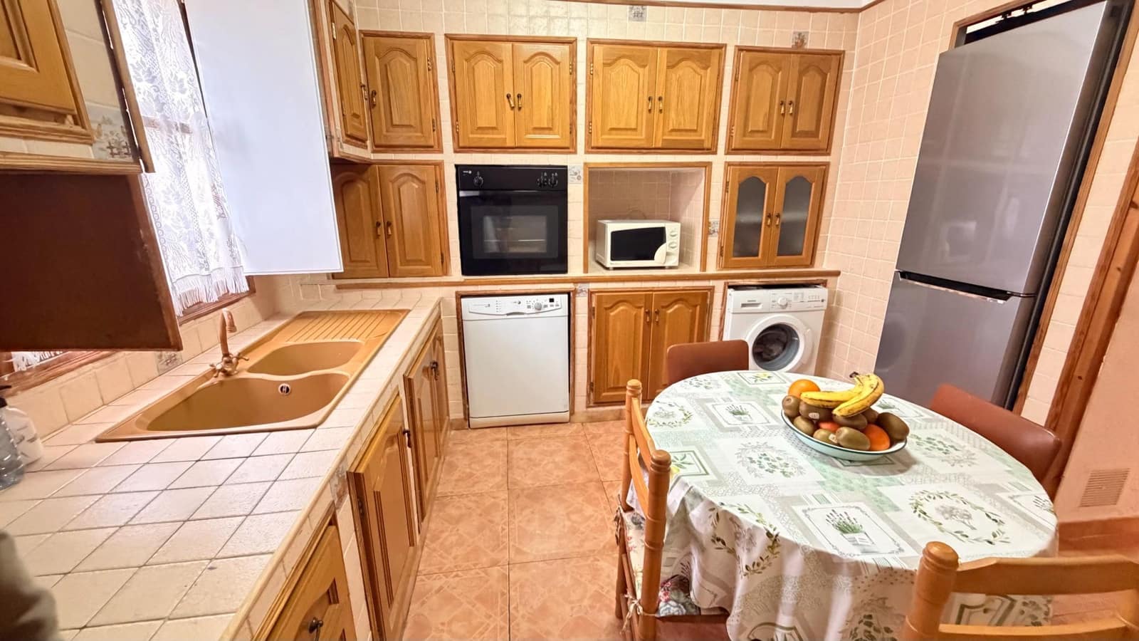 2 slaapkamer Villa te koop in Elche / Elx met garage - € 249.000 (Ref: 10181793)