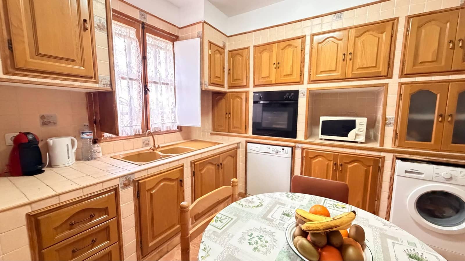 2 slaapkamer Villa te koop in Elche / Elx met garage - € 249.000 (Ref: 10181793)