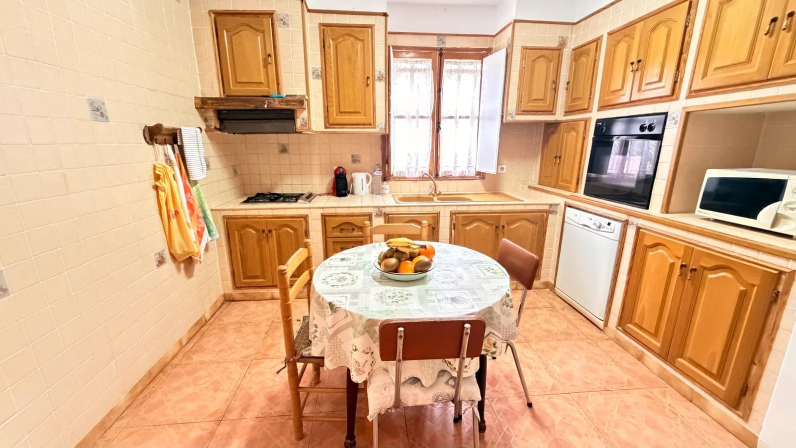 2 slaapkamer Villa te koop in Elche / Elx met garage - € 249.000 (Ref: 10181793)