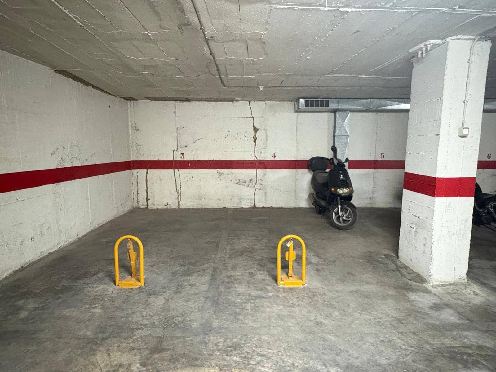 Garage till salu i Elche / Elx - 9 500 € (Ref: 10181799)